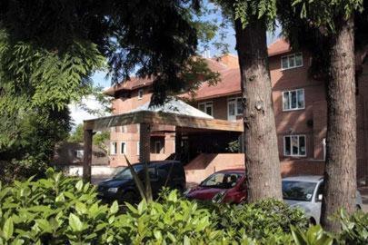 Parkside International Hotel Ридинг Экстерьер фото