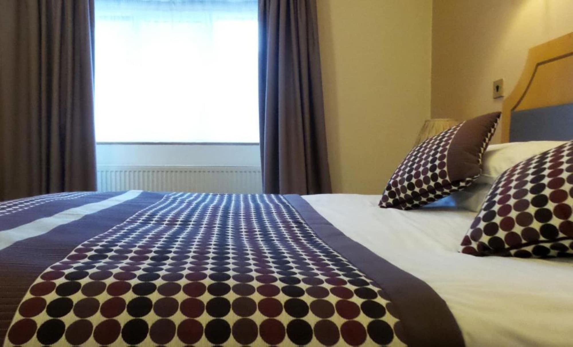 Parkside International Hotel Ридинг Экстерьер фото