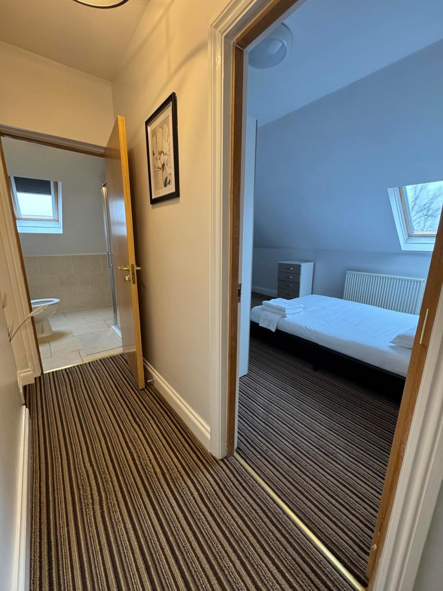 Parkside International Hotel Ридинг Экстерьер фото