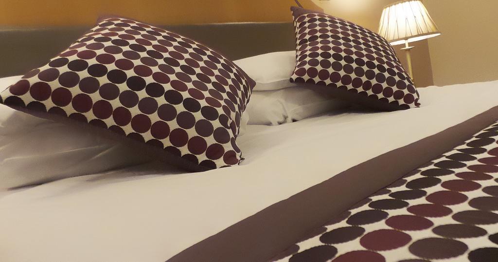 Parkside International Hotel Ридинг Экстерьер фото